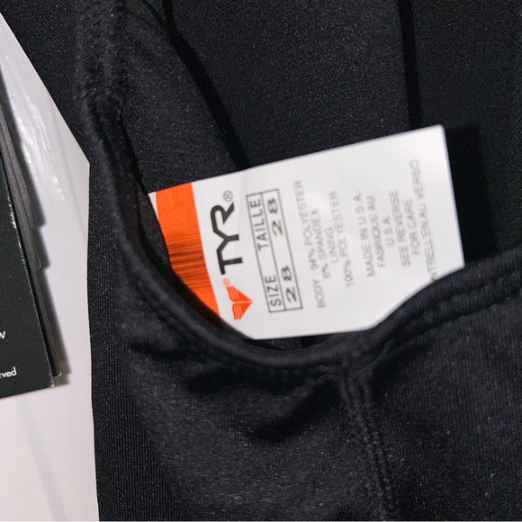 NEW TYR size 28 (9/10) girls black swimsuit - Picture 5 of 6
